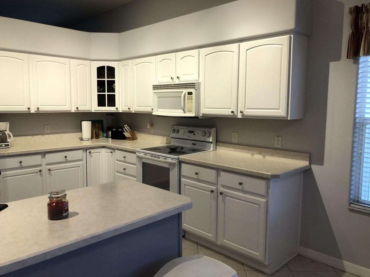 119 Costa Mesa Dr - Photo 3 of 13