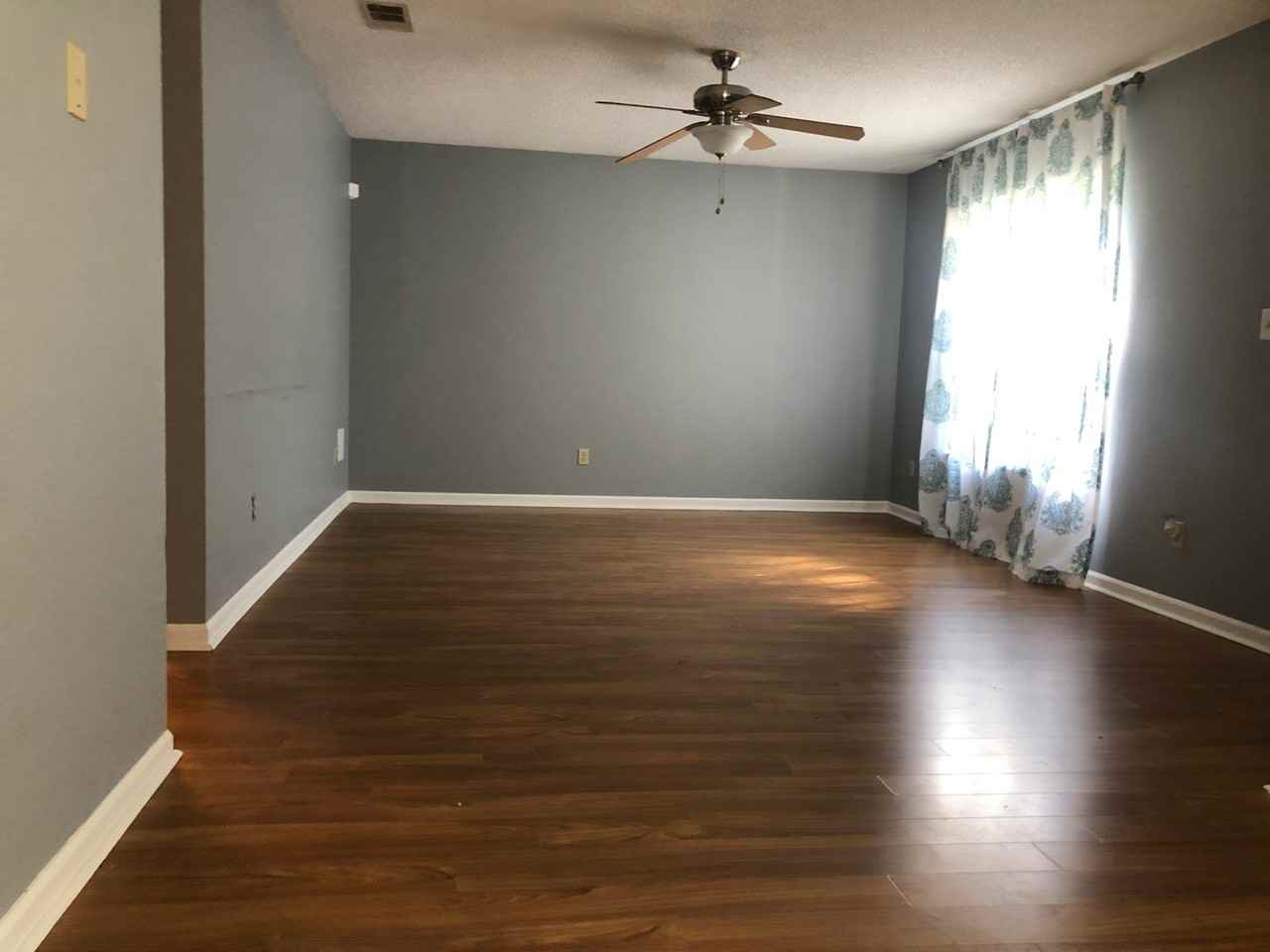 2571 Eddie Rd - Photo 2 of 11