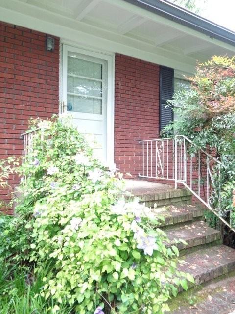 171 Worthington Dr - Photo 2 of 20