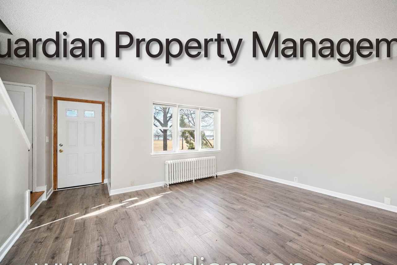 3118 W Bde Maka Ska Blvd - Photo 4 of 25