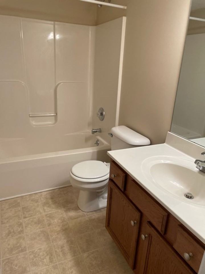 122 122 Darby Woods Court - 122 Darby Woods Court - Photo 7 of 18