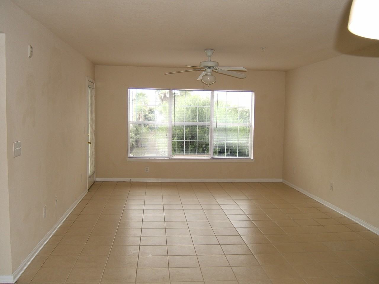 4010 Dancing Cloud Ct - Photo 3 of 8