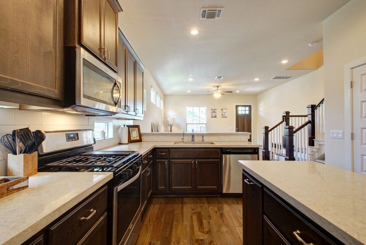 12205 Cottage Promenade Ct - Photo 6 of 24