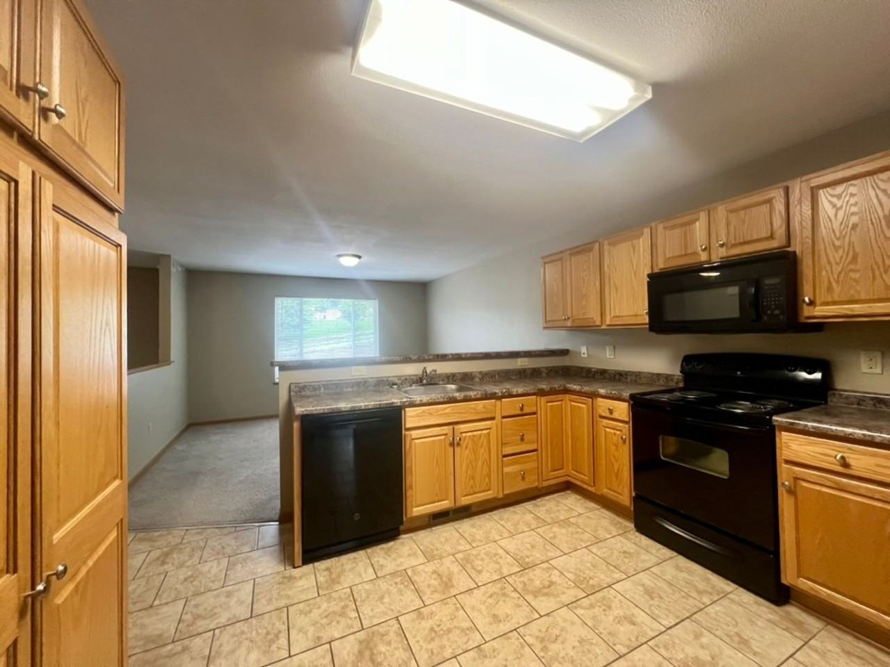 202 James - Photo 3 of 12