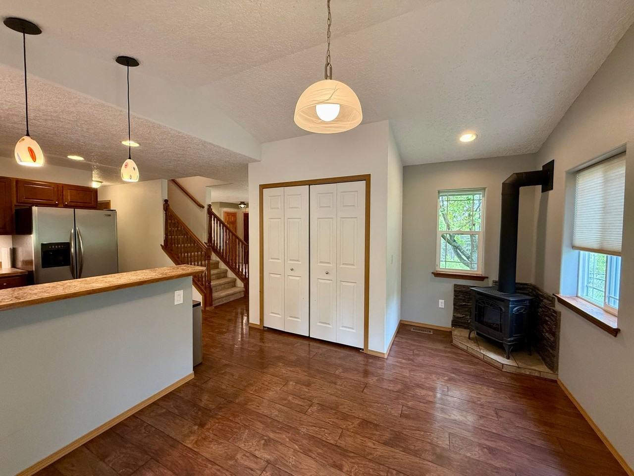 40628 Diamond Willow Ln - Photo 3 of 19