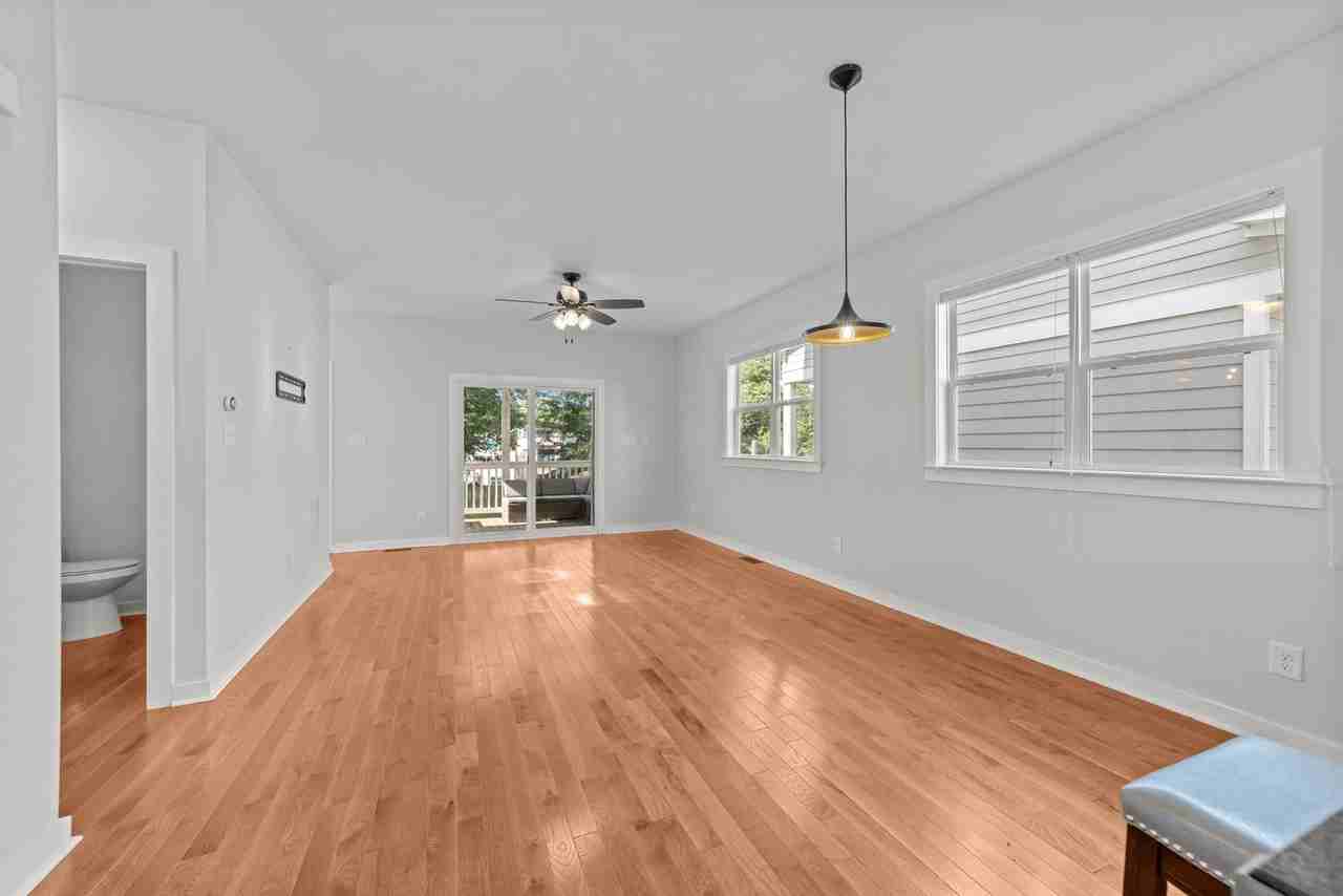 536 E Lenoir St - Photo 4 of 38