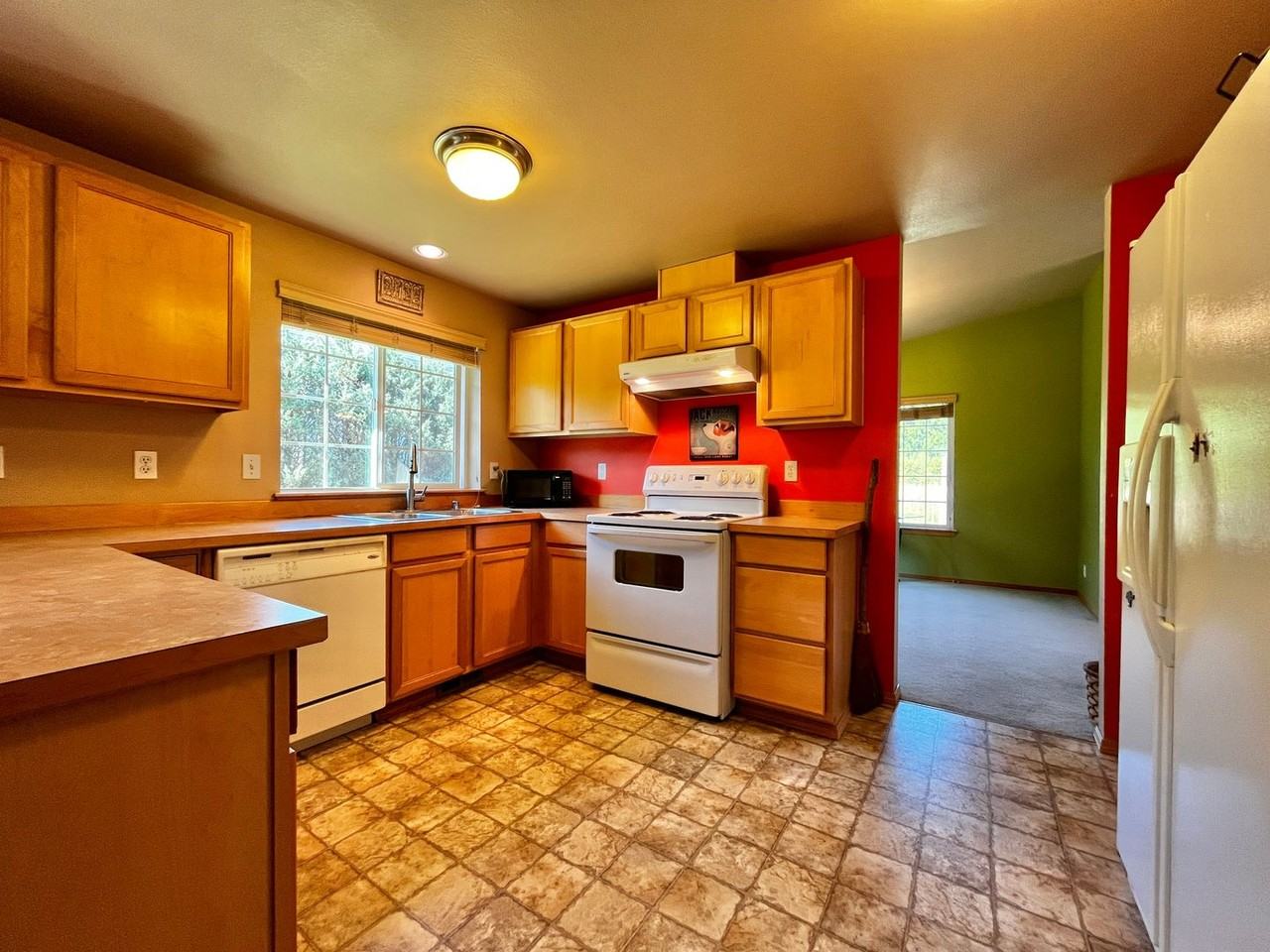 7707 Ne Point No Point Rd - Photo 4 of 28