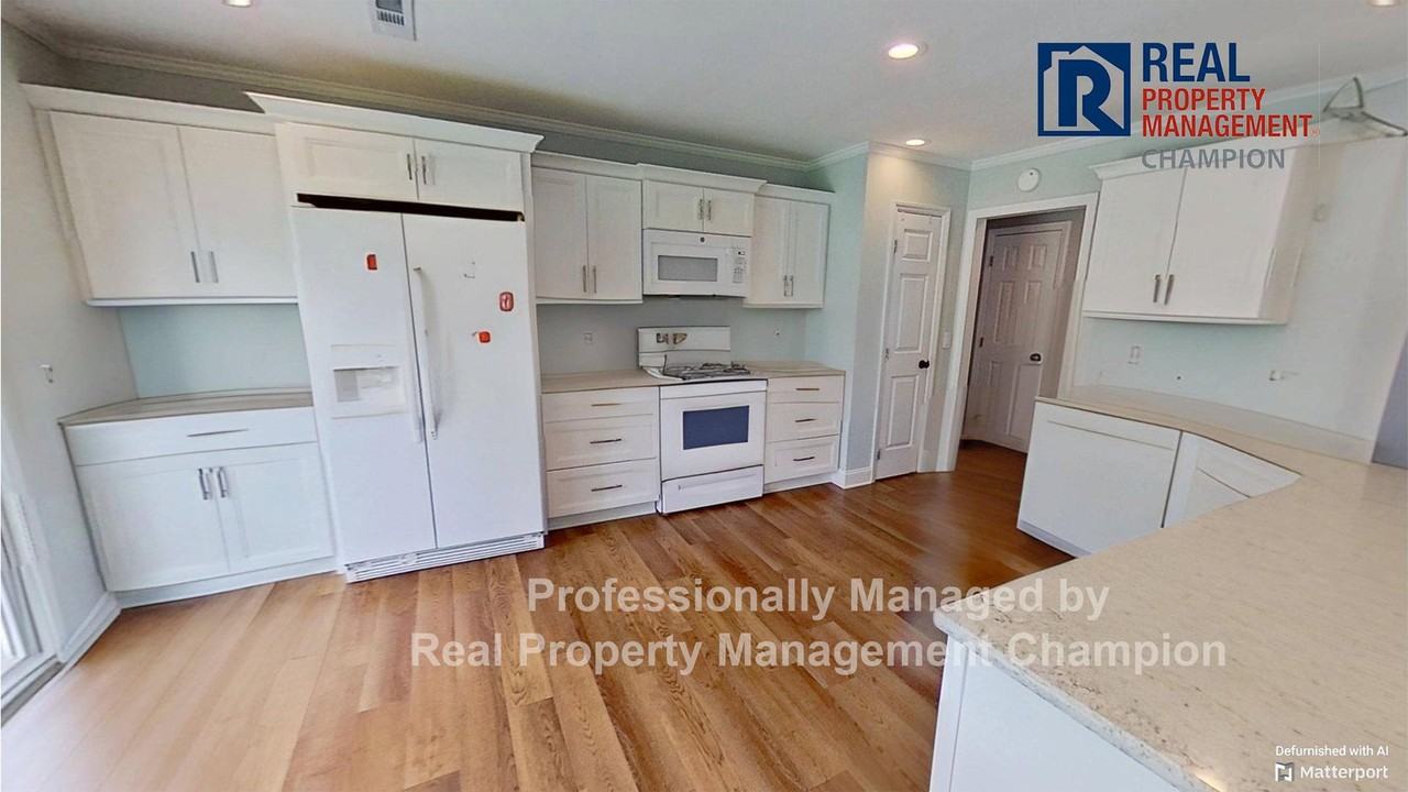 7106 Haven Way - Photo 2 of 19