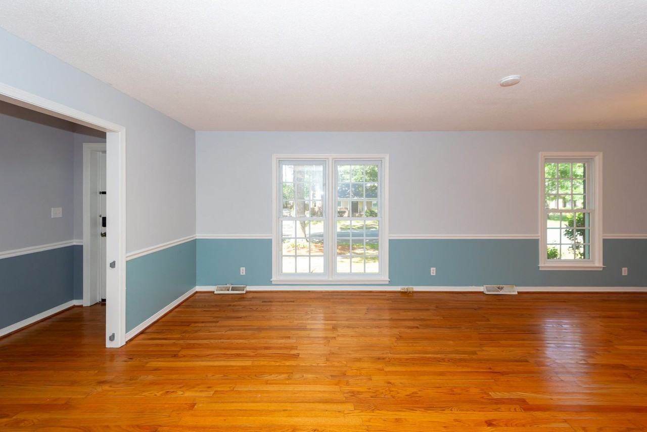 109 Runnymede Ln - Photo 6 of 49