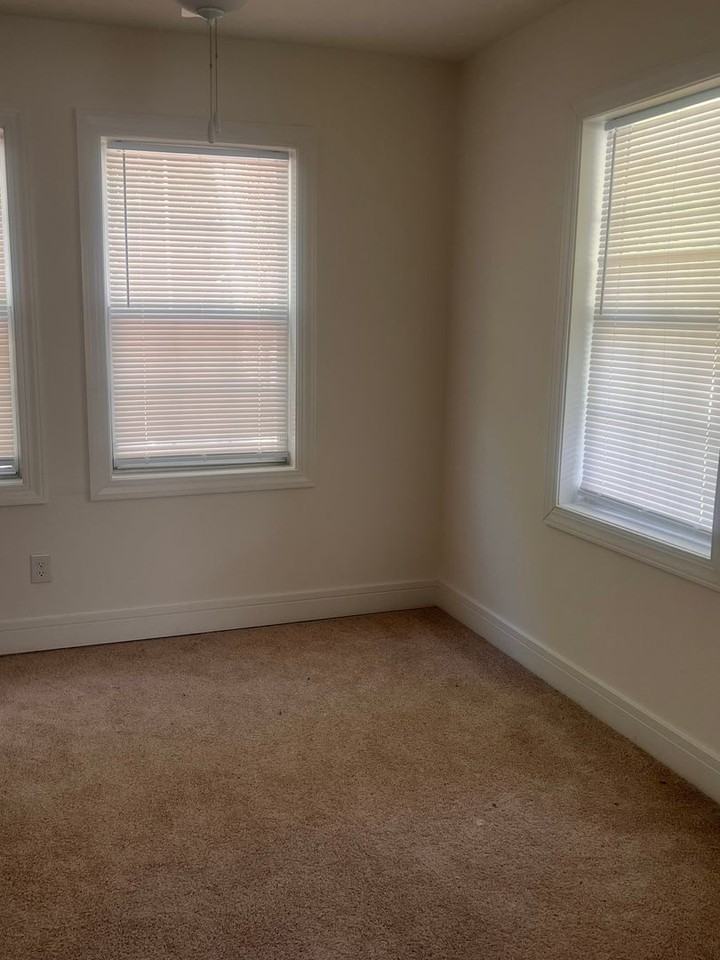 114 Jessamine St - Photo 3 of 22