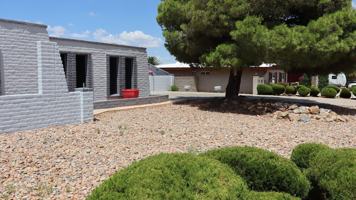 featured image of 2101 Elmwood Ln