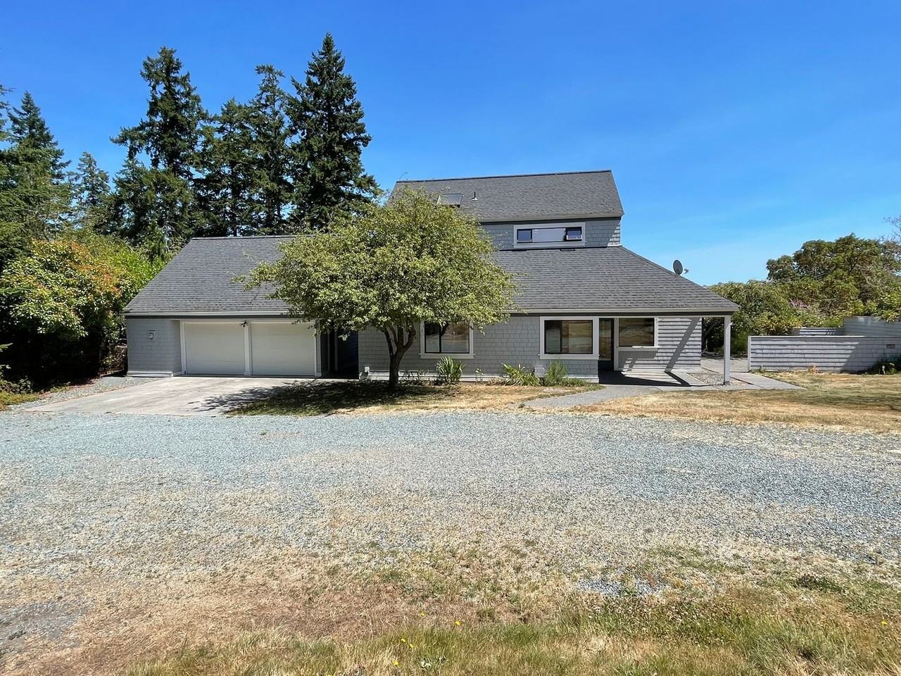 2478 Matsen Ln - Photo 3 of 24