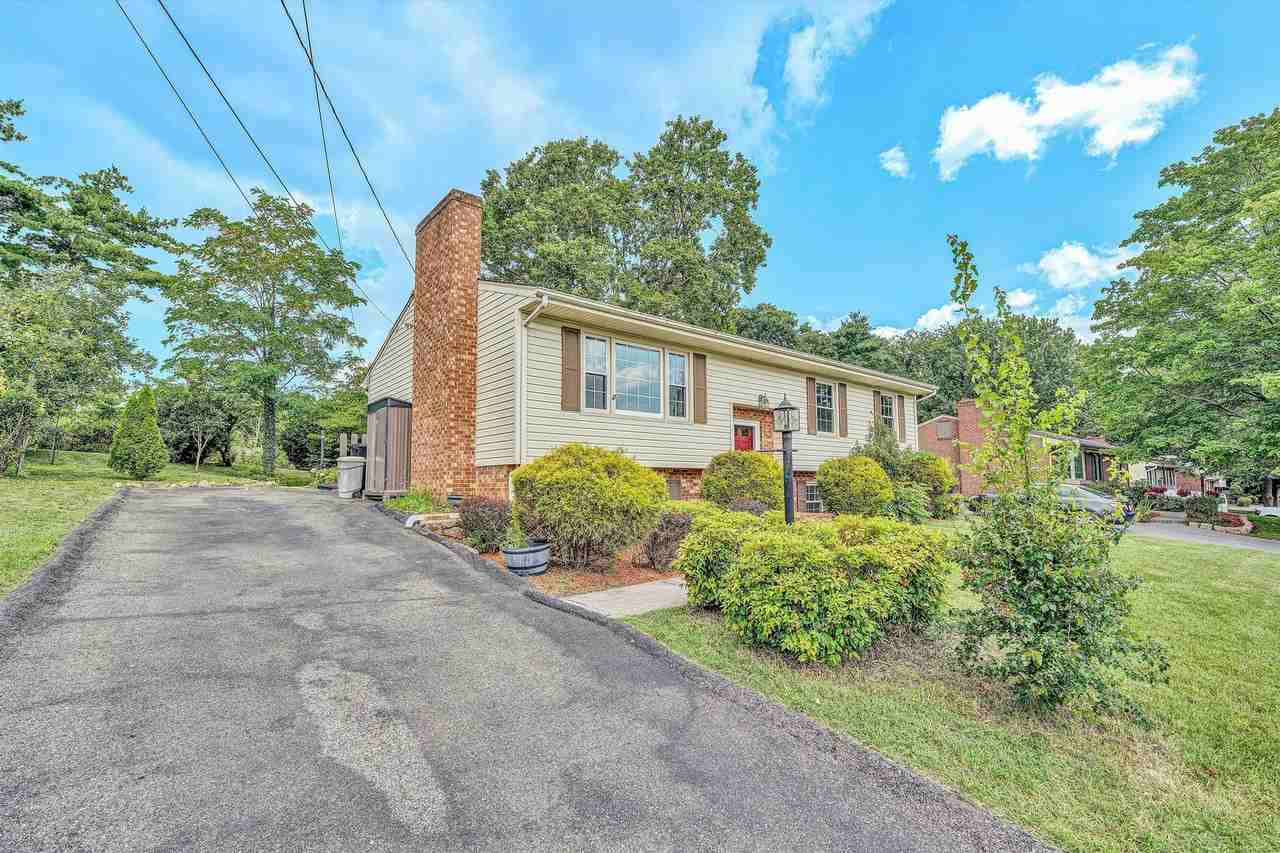 3425 Greencliff Rd - Photo 2 of 19