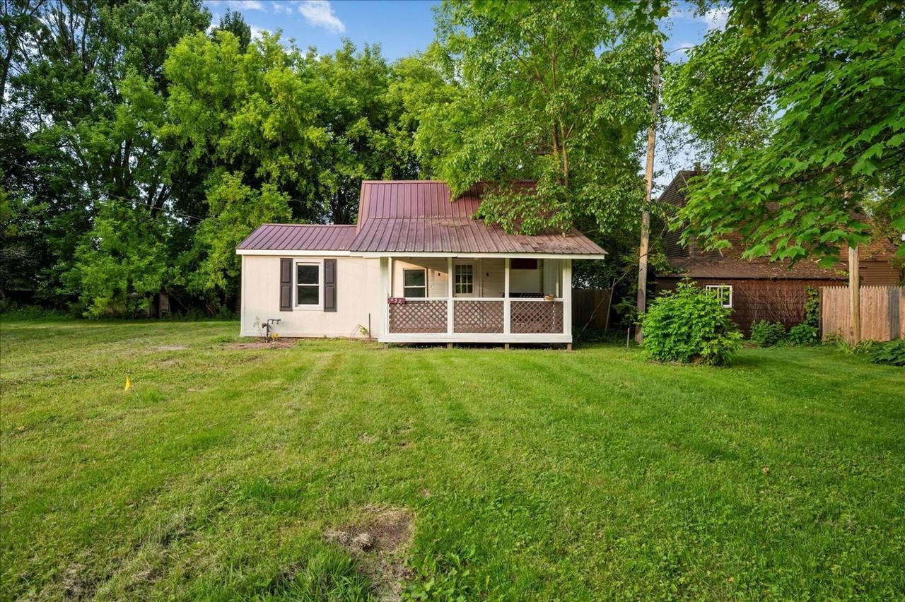 432 Lincoln Ave - Photo 2 of 31
