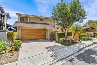 4 Woodhaven Dr - Photo 1 of 1