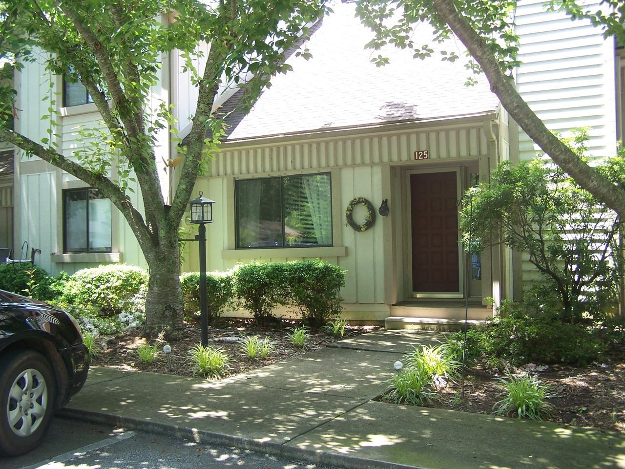 125 Harbor Lights Dr - Photo 3 of 29