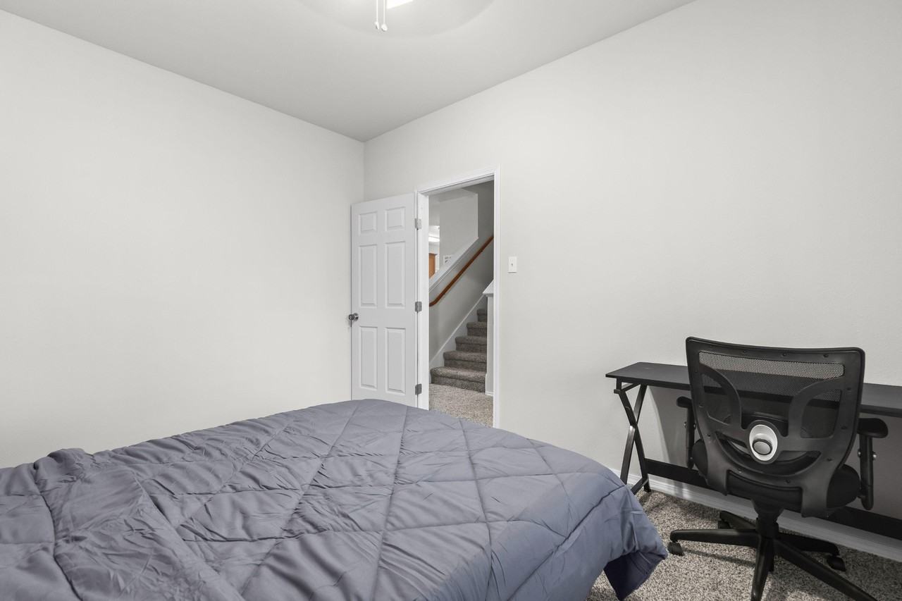 Belvedere Dr - Photo 7 of 9