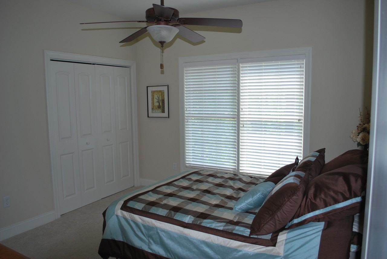 205 Night Cap Ln - Photo 2 of 18