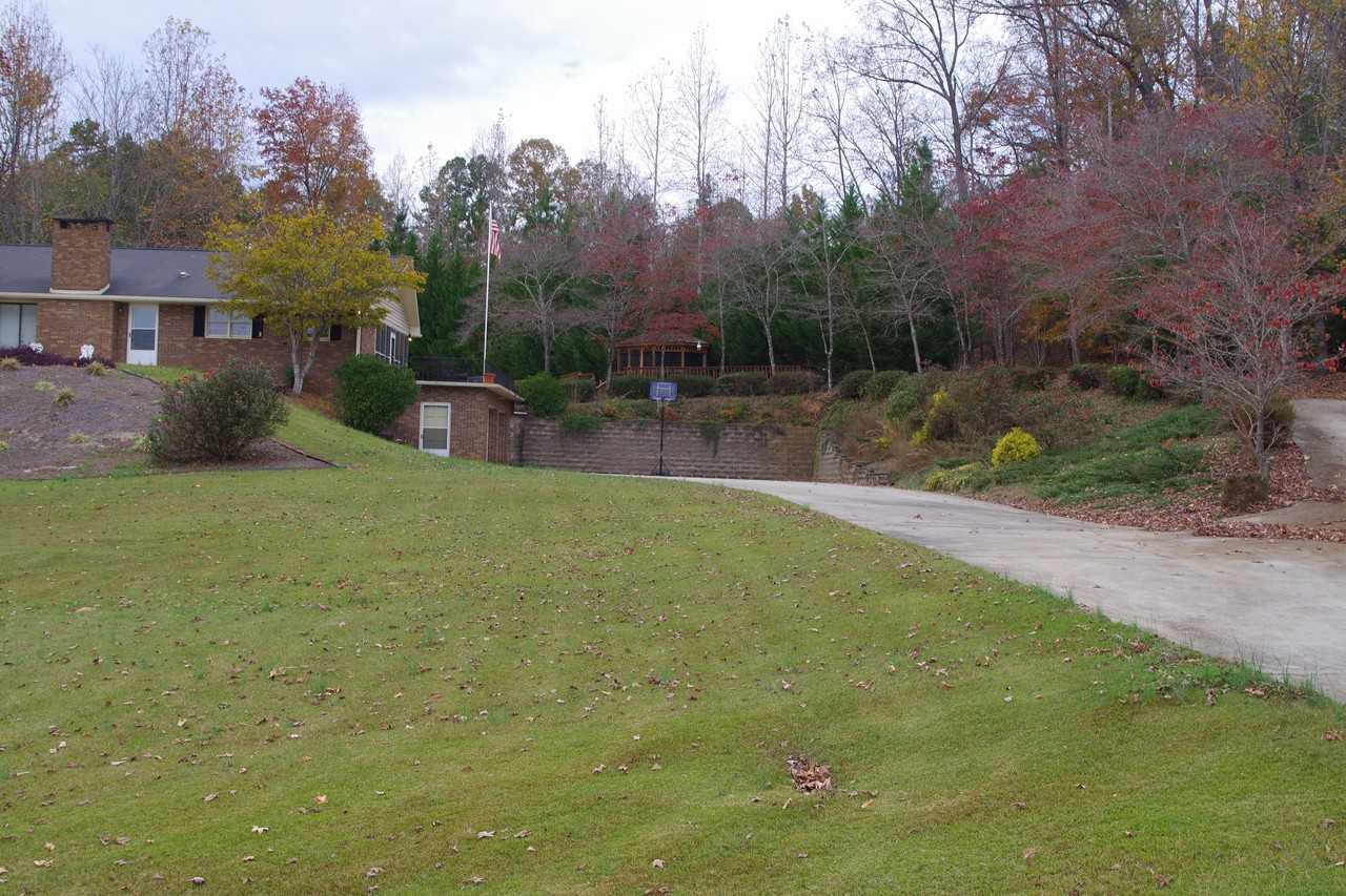 270 Charlies Way Rd - Photo 2 of 75