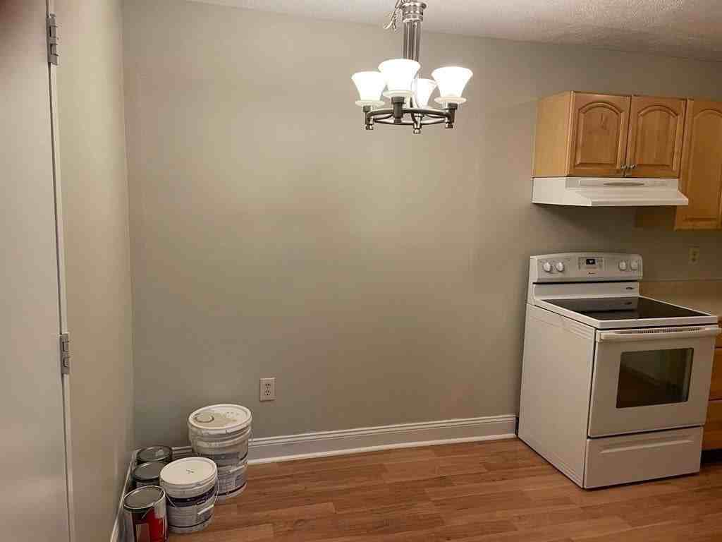 15 Chapel Hill Dr - Photo 3 of 16