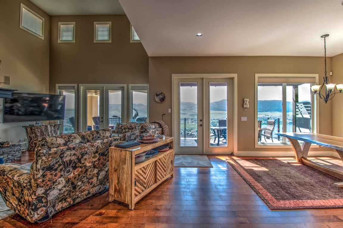 304 Cordon Place - Photo 2 of 46