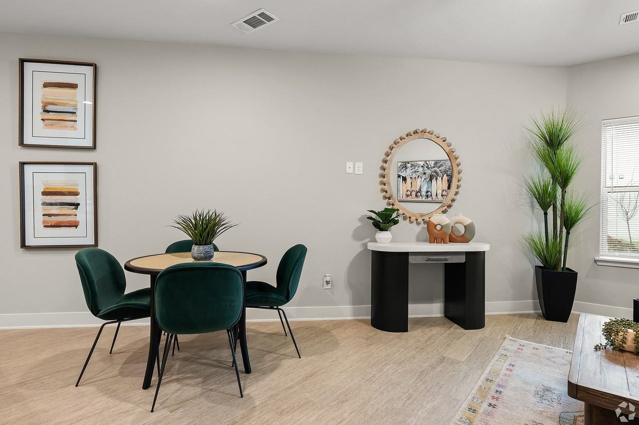 Legacy at Crowley - Photo 6 of 36