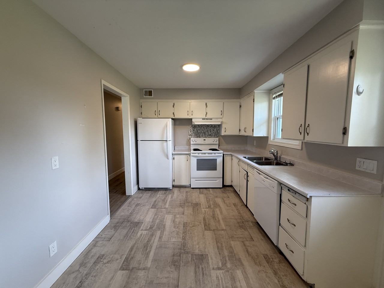 56 54-56 Point Park Drive - 56 #56 - Photo 3 of 22