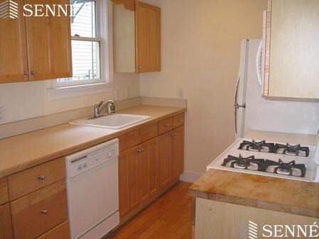 189 Brookline St #2 - Photo 3 of 7