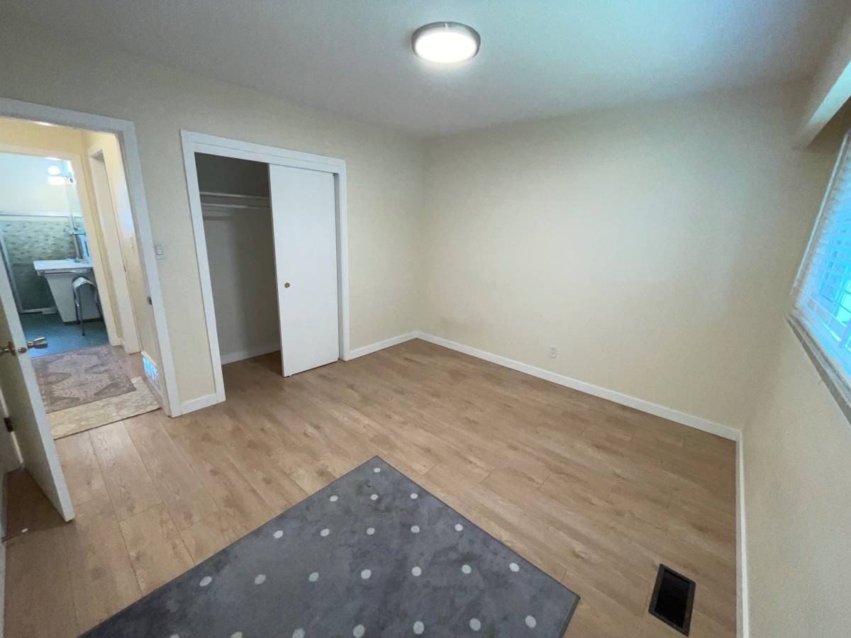 Gibson St & Cliff Ave - Photo 5 of 13