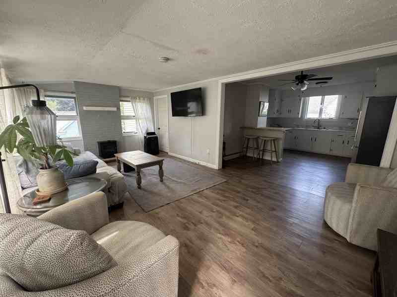 37 Tewksbury St #1 - Photo 2 of 8