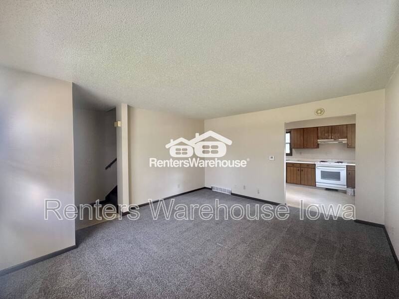 3332 Valdez Ct - Photo 3 of 19