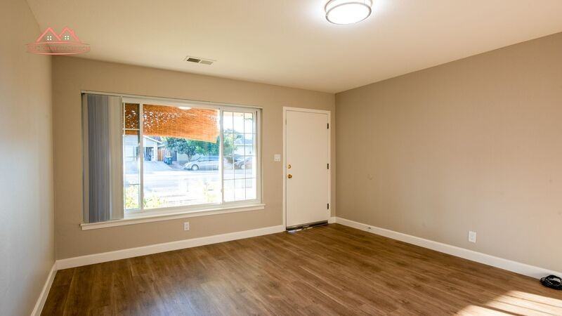 868 Miller Ave - Photo 3 of 19