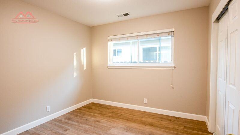 868 Miller Ave - Photo 5 of 19