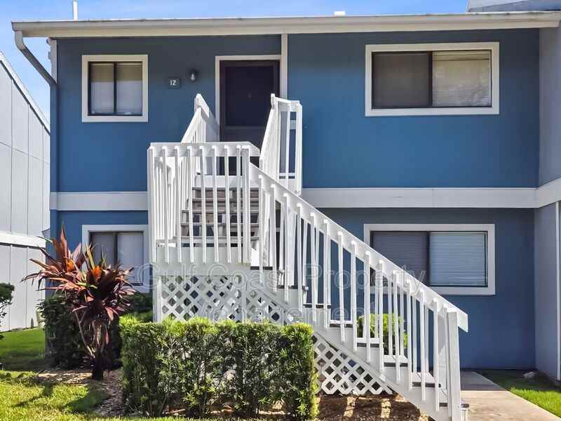 6033 34th St W #11 - Photo 2 of 19