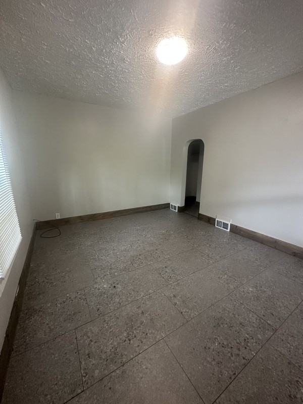 3244 W 92nd St - Photo 2 of 21