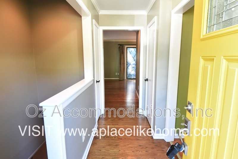 8870 Westbrooke Dr - Photo 3 of 33