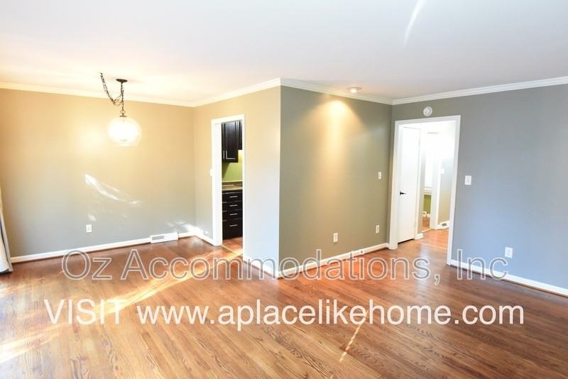 8870 Westbrooke Dr - Photo 7 of 33