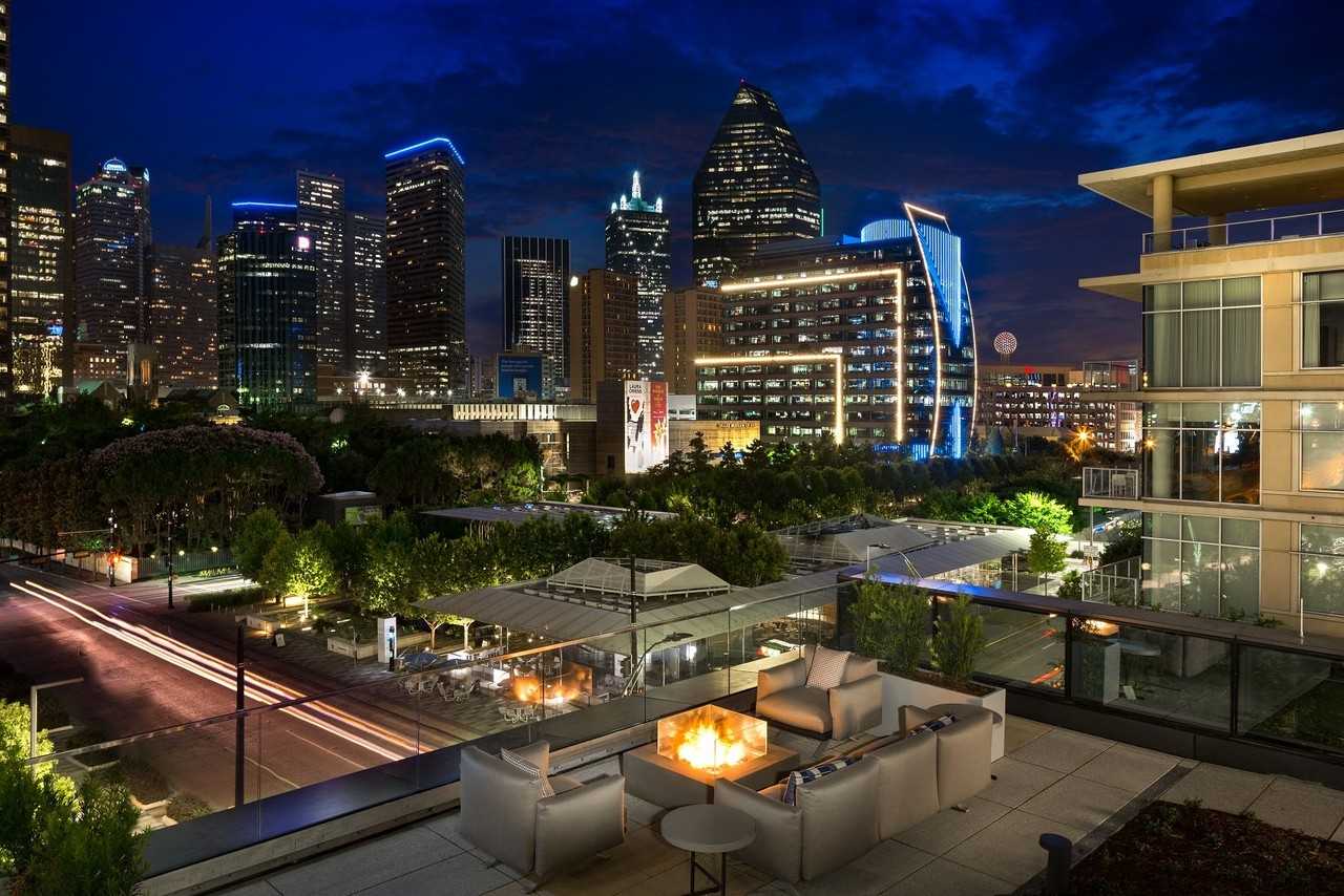 Residences at Park District - Photo 3 of 11