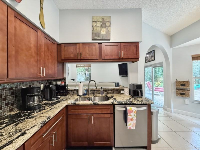 1966 Fishermens Bnd - Photo 7 of 50