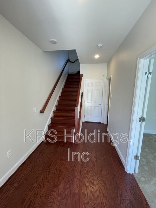 17258 Herring Gull Ln - Photo 3 of 31