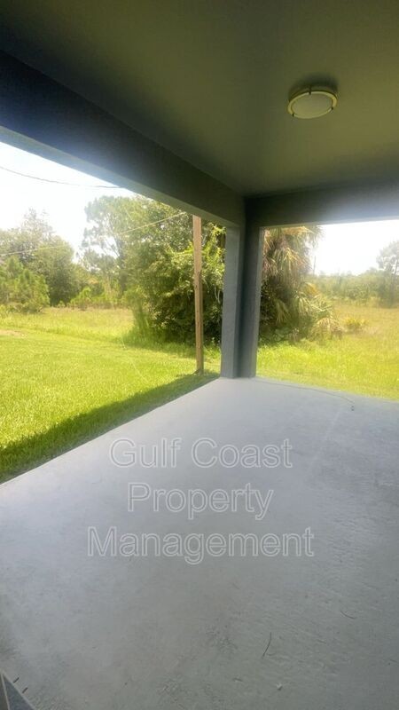 27100 Savoy Dr - Photo 7 of 19