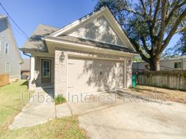 featured image of 403 King St