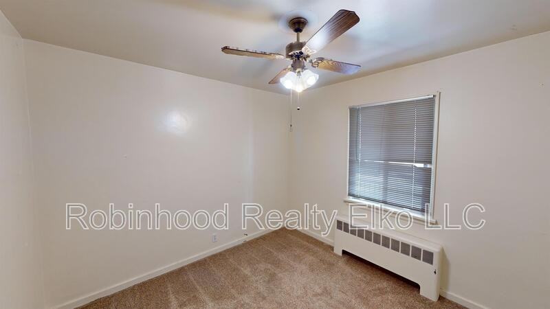 345 Maple St - Photo 7 of 15
