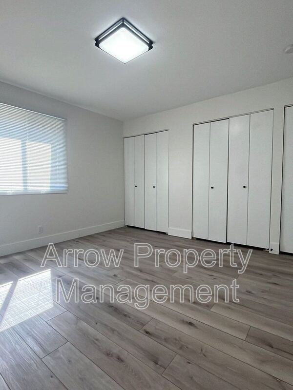 3619 N 60th St #30 - Photo 6 of 7