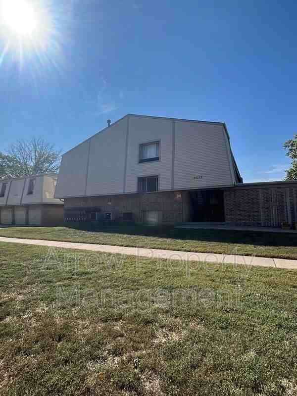 3619 N 60th St #30 - Photo 7 of 7