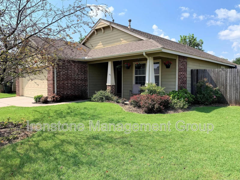 6795 E 130th Pl S - Photo 2 of 32