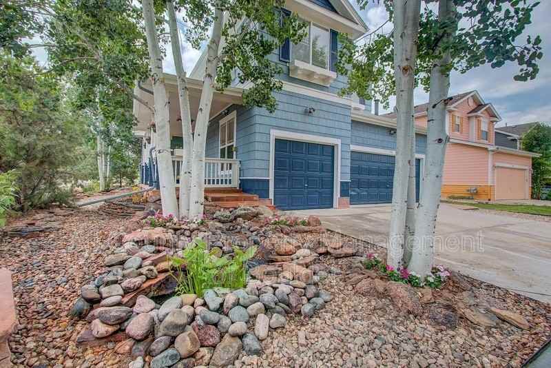3841 Florentine Dr - Photo 3 of 27