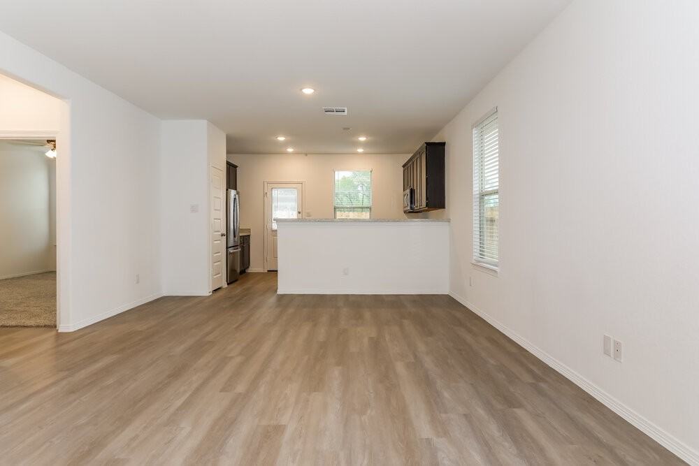 16647 Spirit St - Photo 6 of 20