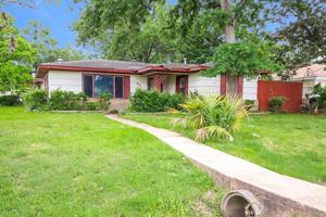 featured image of 901 Westmont Dr