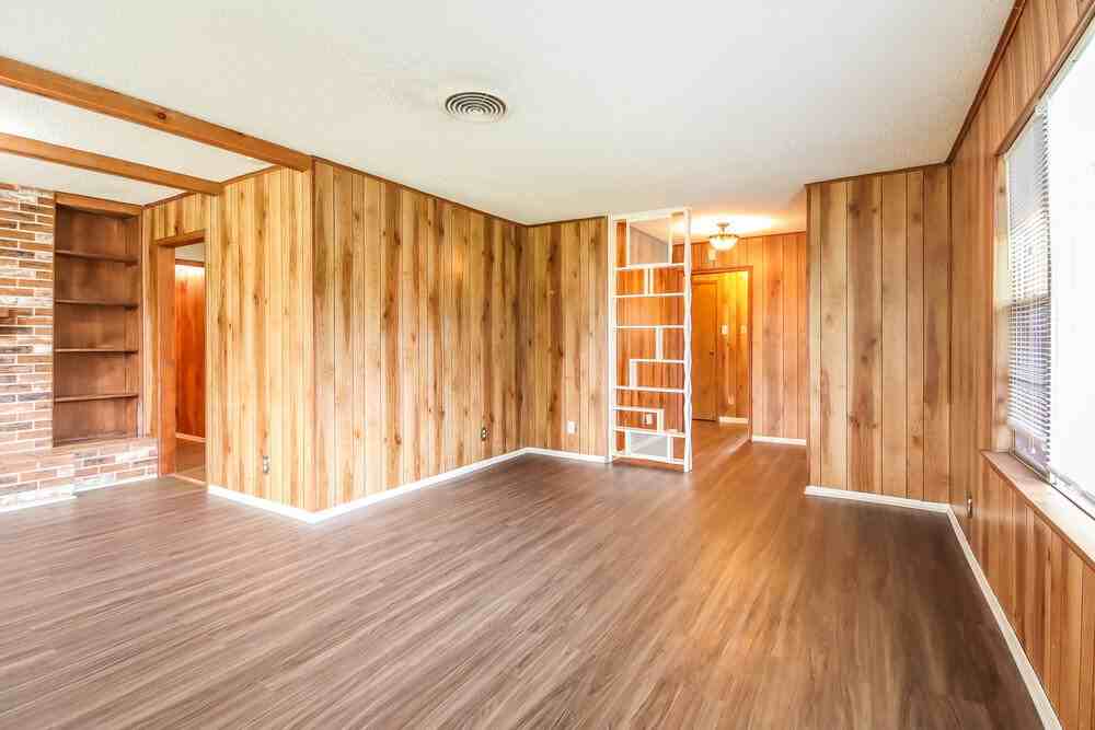 901 Westmont Dr - Photo 3 of 19